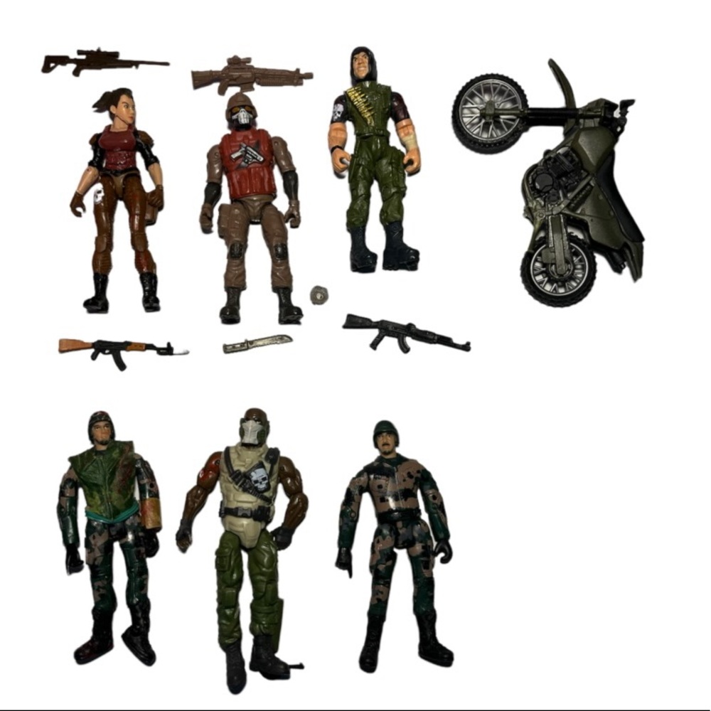 1/18 6 action figures with weapons and motorcycle
